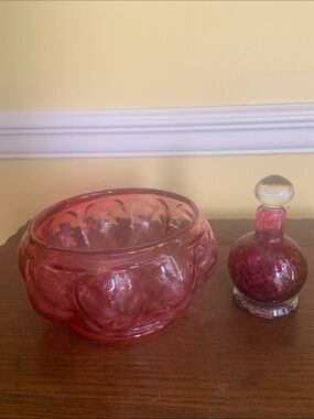 Fenton Pink Glass Bowl and Perfume Bottle Set (Non Fenton)